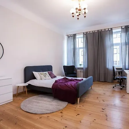 Spacious, Comfy 4br Center * ריגה
